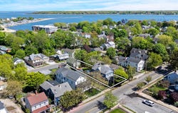 604 Main Street, Greenport, NY 11944