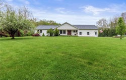 1092 Farmington Road, Macedon, NY 14502