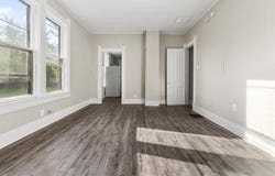 636 W Creighton Avenue, Fort Wayne, IN 46807-1207