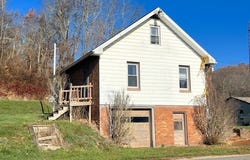 1870 Midvale Mine Road SE, Dennison, OH 44621