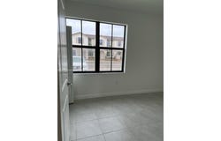 12989 SW 233rd Ter, Miami, FL 33032