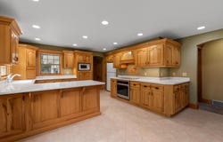 307 Sixth St, Hartford, WI 53027