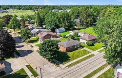 1209 Massoit Road, Clawson, MI 48017