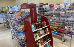 3435 Highway 169 N, Plymouth, MN 55441