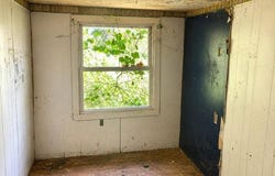 34 Shaffer Street, Worthington, WV 26591
