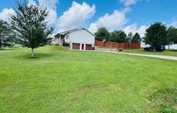 222 Elm Loop, Hustonville, KY 40437