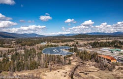 477504 US-95, Ponderay, ID 83852