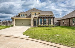 2002 Vineyard Pass, Brenham, TX 77833