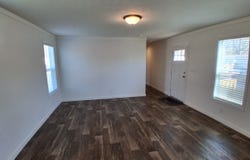 17311 E US Hwy 40, Independence, MO 64055