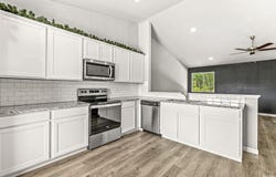 3309 W Chapel Hill Drive, Mishawaka, IN 46545