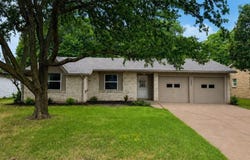 1221 Greenway Drive, Mesquite, TX 75149