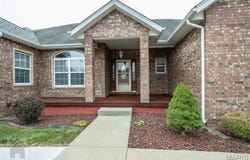 220 April Drive, St Robert, MO 65584