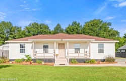 113 Louis Private Lane, Maurice, LA 70555