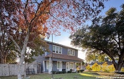 300 E Church St, Three Rivers, TX 78071