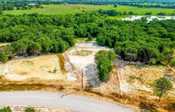 281 Zebrastone Way, Poolville, TX 76487