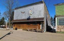 W11218 Grunewald St, Gresham, WI 54128