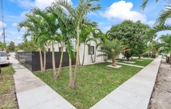 501 E 59th St, Hialeah, FL 33013