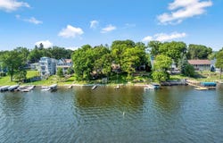 N37w26687 Kopmeier Dr, Pewaukee, WI 53072