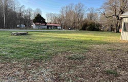 1465 MOTO CROSS Road, Mitchell, IN 47446