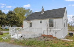 792 FOX DRIVE, WINCHESTER, VA 22602