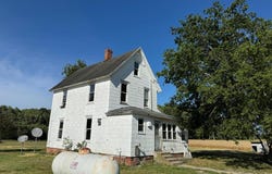7382 BULLBEGGAR RD, WITHAMS, VA 23488