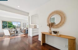 424 Orange St, Oakland, CA 94610
