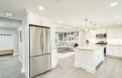 1085 Salton Drive, Akron, OH 44333