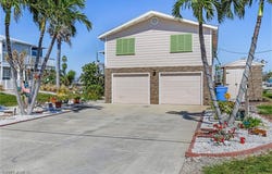 3374 York Road, St James City, FL 33956