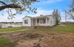 13 Cul De Sac, West Point, MS 39773