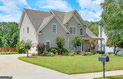 8645 Woodland View, Gainesville, GA 30506