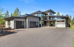 2661 E LOWER PASTURE Rd, Harrison, ID 83833