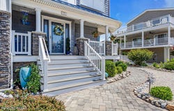 21 W Magnolia Avenue, Beach Haven, NJ 08008