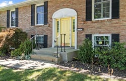 800 Lindy Lane Avenue SW, North Canton, OH 44720