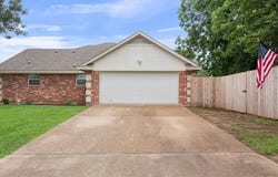 229 Tampico Drive, Hewitt, TX 76643