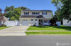 166 Cindy Str, Old Bridge, NJ 08857