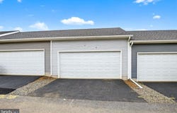 2206 BRENTFORD STREET, LANCASTER, PA 17601