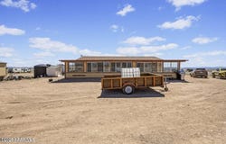 3233 W Sandstone Drive, Paulden, AZ 86334