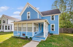 404 Oak Street, Dowagiac, MI 49047