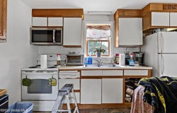 653-655 River Road, Schodack, NY 12156