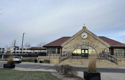 4932 158th Street, Oak Forest, IL 60452