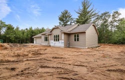8894 Voit Lane, Nekoosa, WI 54457