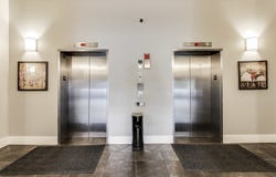 647 Metropolitan Way, Des Plaines, IL 60016