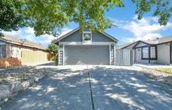 355 Hawthorne Dr, Tracy, CA 95376