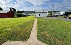 513 E CHESTNUT STREET, HEGINS, PA 17938