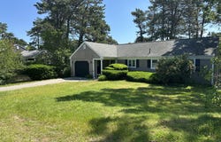 10 Freeman Road, Yarmouth Port, MA 02675