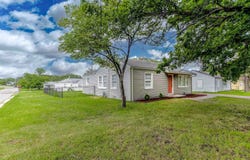 2701 N Volutsia, Wichita, KS 67219