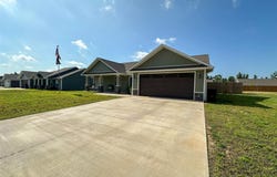 326 Apple Park Way, Poplar Bluff, MO 63901