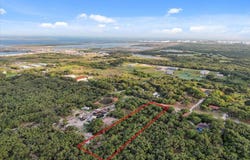 1374 Fourth Sreet, Ingleside, TX 78362