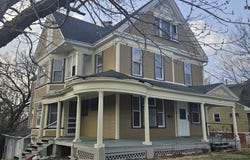 905 N Court Street, Ottumwa, IA 52501