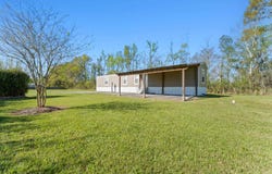 12499 Hebert Rd, Gonzales, LA 70737